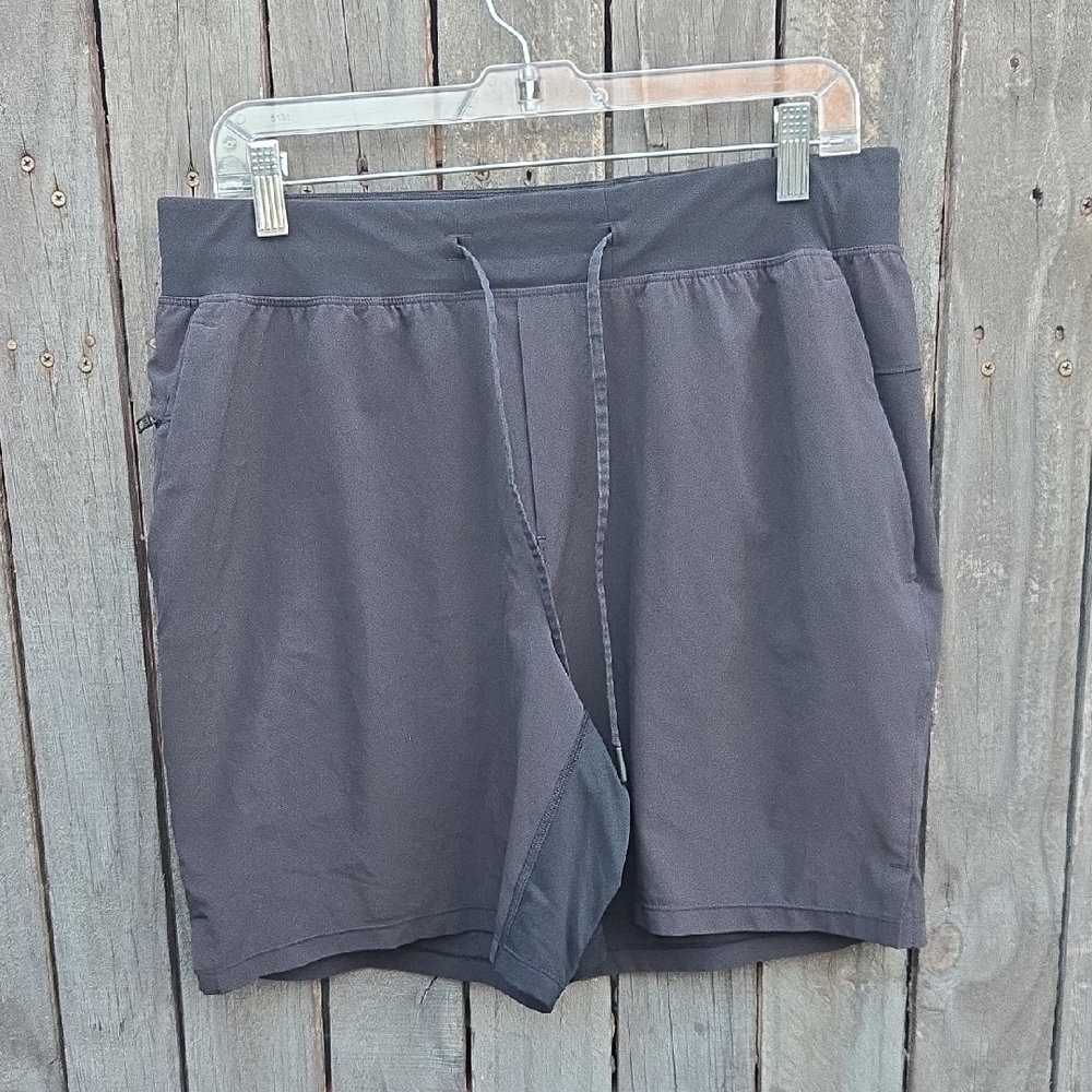 lululemon athletica Men's  Athletic Shorts size L